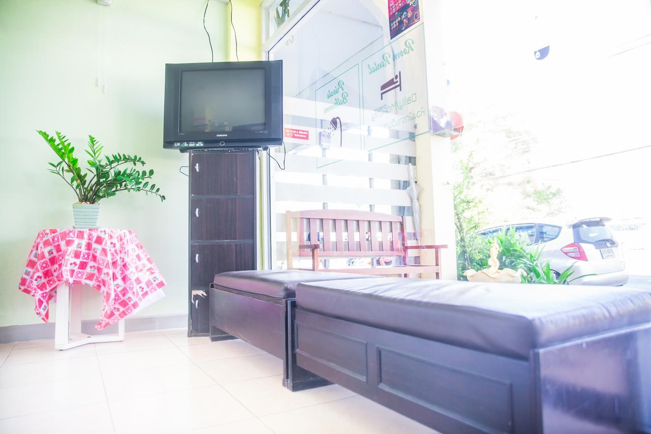 Nine Inn @ Town Phuket Exterior photo